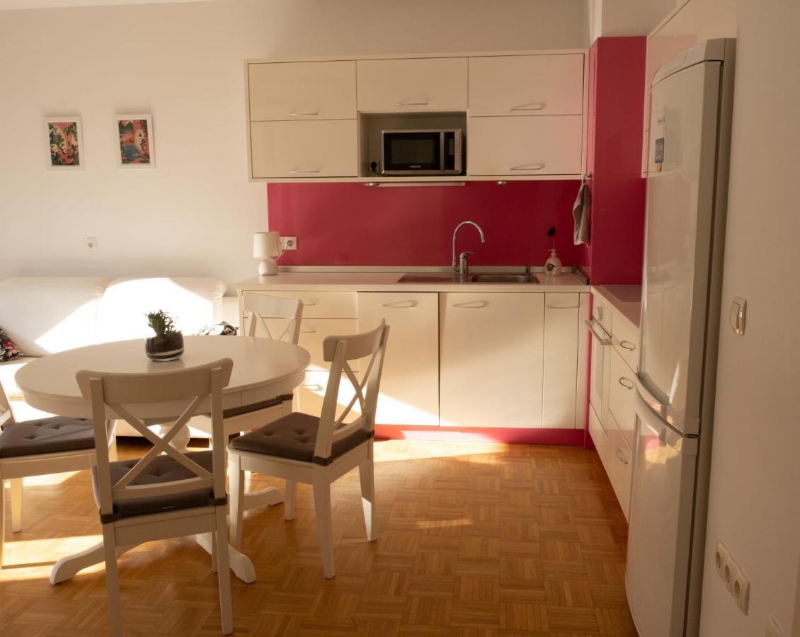 Flat 27 Apartman Ljubljana Kültér fotó