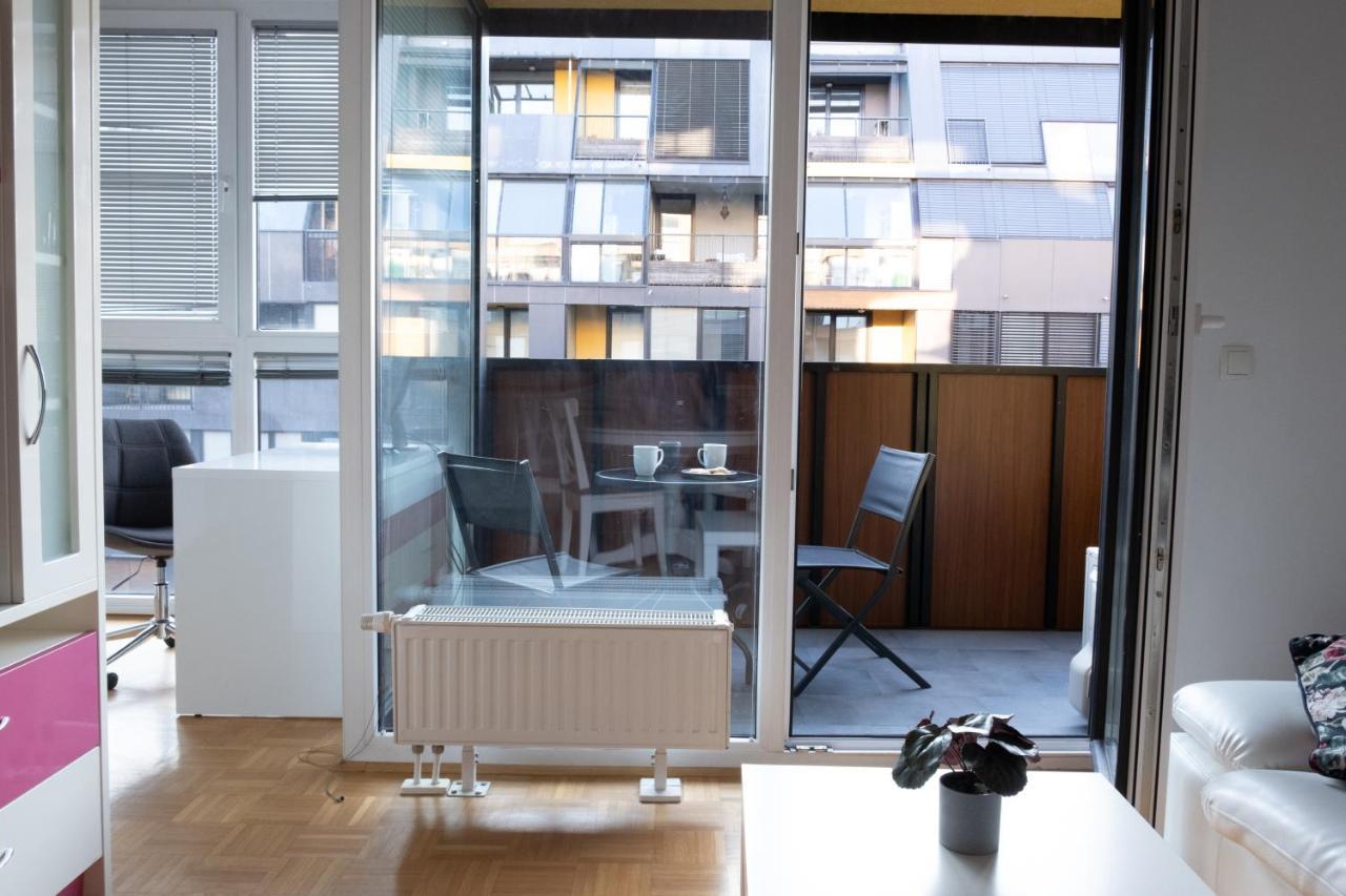 Flat 27 Apartman Ljubljana Kültér fotó